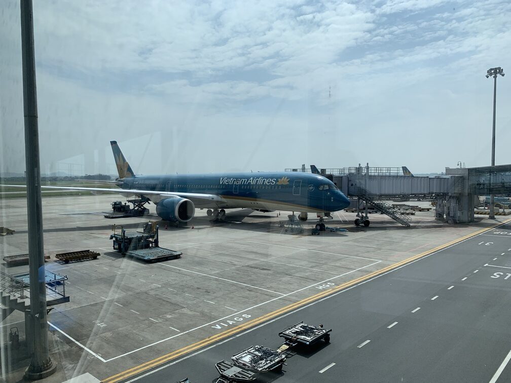 [分享] 越南航空 河內-新加坡VN663 商務艙體驗